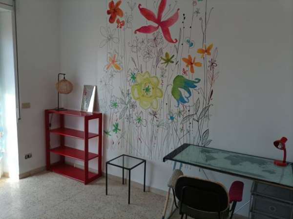 Foto Elce: Camera singola con balcone per studentessa da Settembre 25