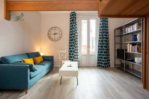 Foto Elegante loft in un bellissimo palazzo d'epoca