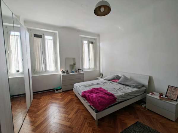 Foto Eleganza Contemporanea a Milano: Appartamento in Via Spartaco