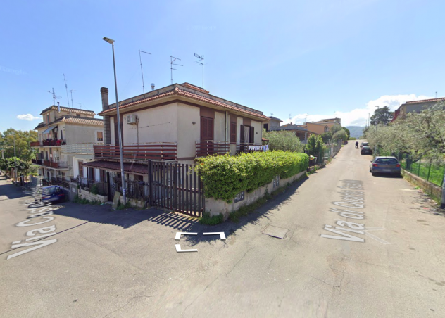 Foto FINOCCHIO/GRANITI BILOCALE ARREDATO E RISTRUTTURATO