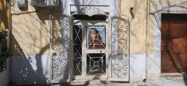 Foto FITTO LOCALE COMMERCIALE- CORSO PIETRO GIANNONE,82