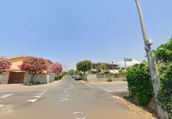 Foto FIUMICINO BILOCALE CON GIARDINO E POSTO AUTO