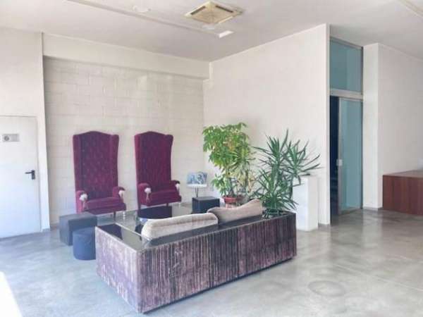 Foto Funo Centergross - Affittasi capannone