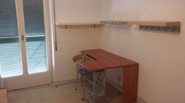 Foto Fuorigrotta-Affitto stanze per studenti � Vicinanze Universit  di Ingegneria