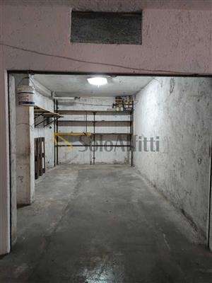 Foto Garage - Oltre 2 auto a Tribunale, Latina