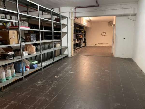 Foto Garage 2/3 posti auto e moto