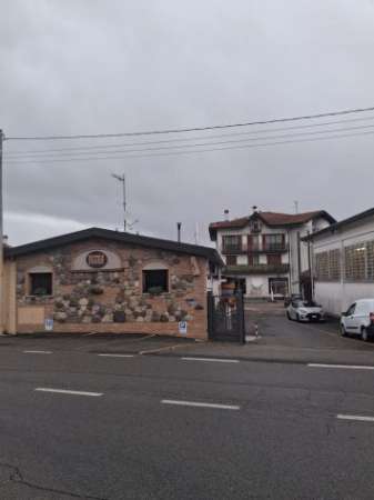 Foto Garage/Magazzino/Laboratorio