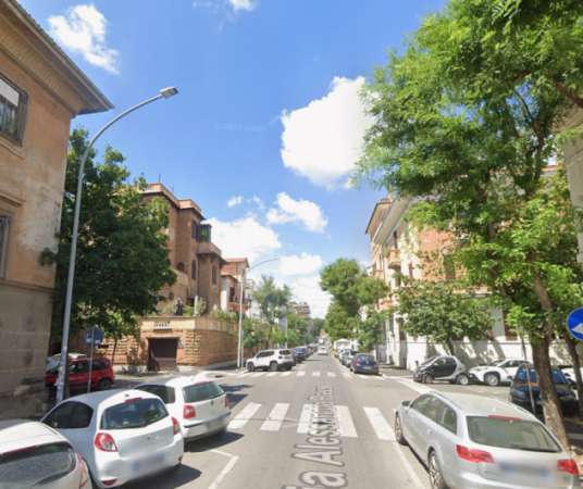 Foto GIANICOLENSE MONOLOCALE ARREDATO