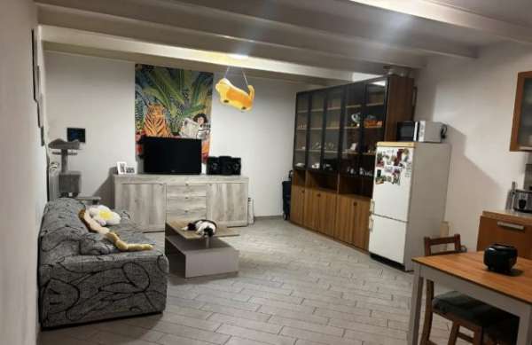 Foto GIARDINETTI - TOR VERGATA TRILOCALE ARREDATO