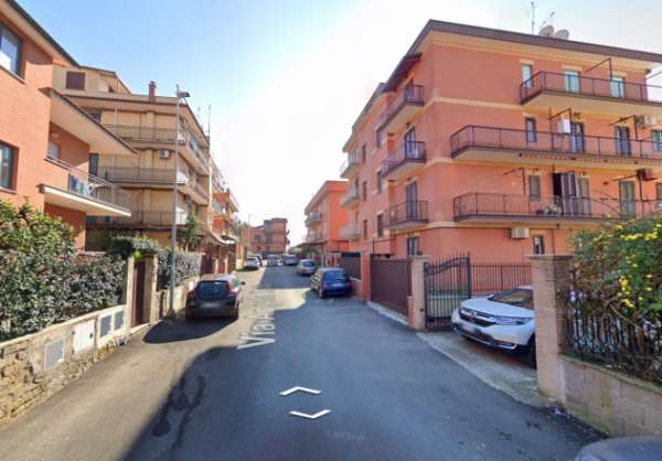 Foto GIARDINETTI MONOLOCALE CON BALCONE SPESE INCLUSE