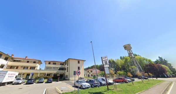 Foto Grande bilocale 70 mq ristrutturato arredato a nuovo