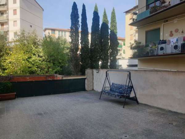 Foto GRANDE camera singola con terrazzo vicino a careggi - moragni
