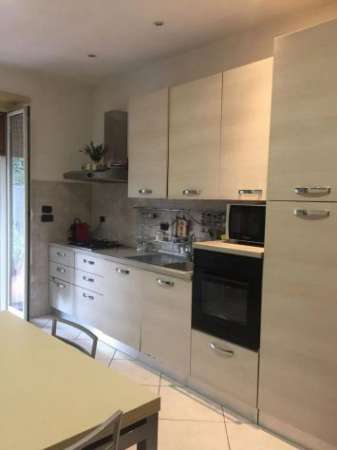 Foto GROTTAFERRATA MONOLOCALE CON TERRAZZO