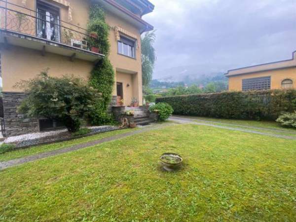 Foto gvr750 - ottimo appartamento arredato di 3 locali + 2 posti auto scoperti
