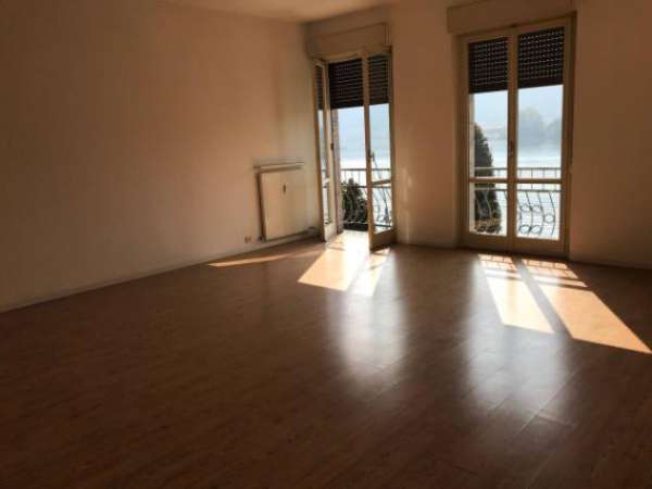 Foto Immobile di 100 m con 3 locali in affitto a Sarnico