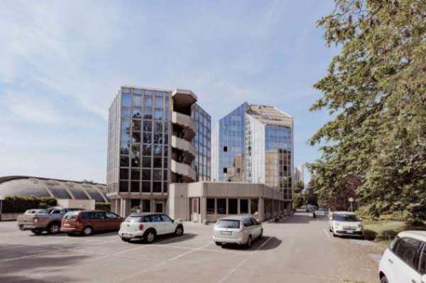 Foto Immobile di 105 m in affitto a Brescia