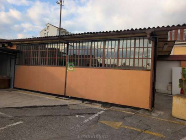 Foto Immobile di 132 m in affitto a Bergamo