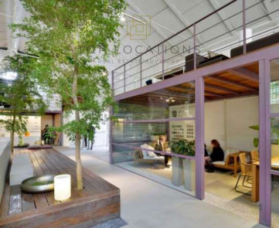 Foto Immobile di 300 m con pi� di 5 locali in affitto a Milano