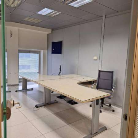 Foto Immobile di 3000 m con 1 locale in affitto a Formigine