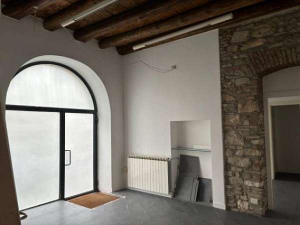 Foto Immobile di 45 m con 2 locali in affitto a Bergamo