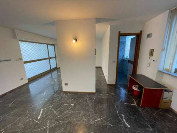 Foto Immobile di 50 m con 2 locali in affitto a Torino