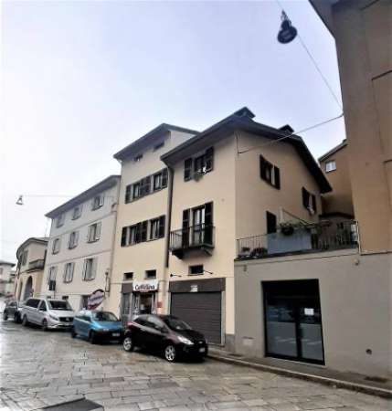 Foto Immobile di 57 m con 2 locali in affitto a Sondrio