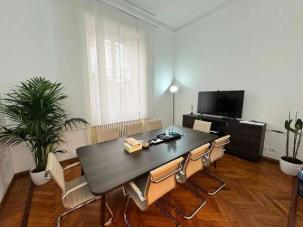 Foto Immobile di 60 m con 3 locali in affitto a Milano