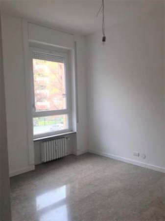 Foto Immobile di 73 m in affitto a Milano