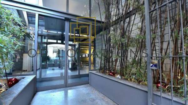 Foto Immobile di 740 m con 5 locali in affitto a Milano