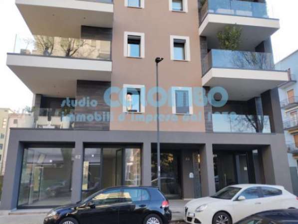 Foto Immobile di 93 m con 2 locali in affitto a Brescia