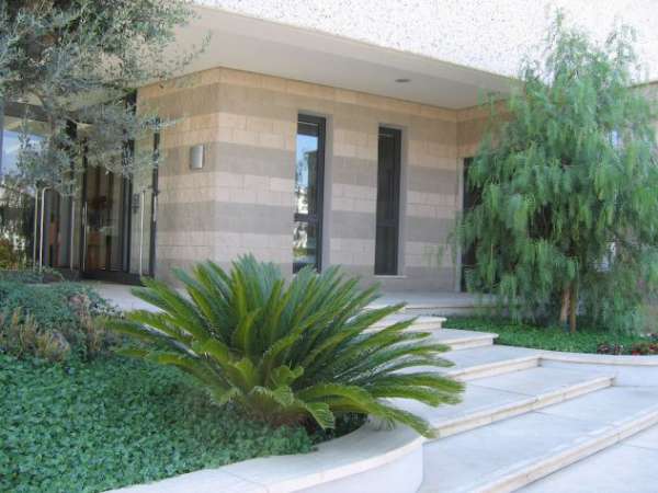 Foto IMMOBILE POLIFUNZIONALE VIA TIBURTINA 1135