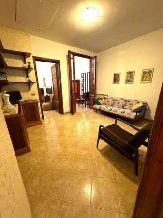 Foto in affitto appartamento Centro/Pineta/M.Polo mq80 numero localiquattro
