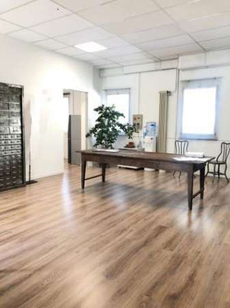 Foto in affitto loft San Vitale mq230 numero locali cinque