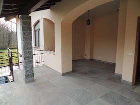 Foto In bifamiliare al 1P. ampio bilocale arredato con terrazzo