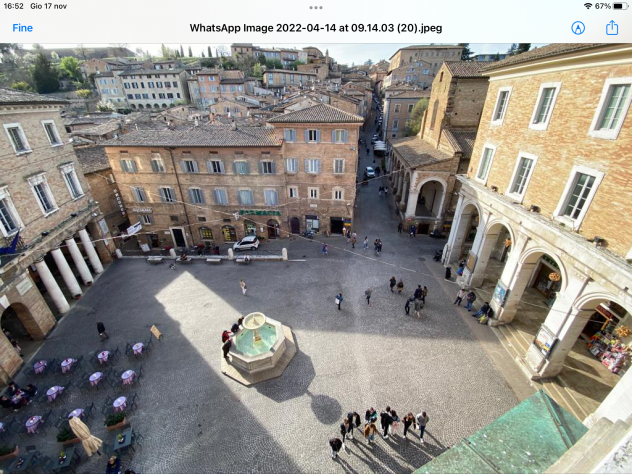Foto In pieno Centro Storico Piazza della Repubblica 2 camere doppie.
