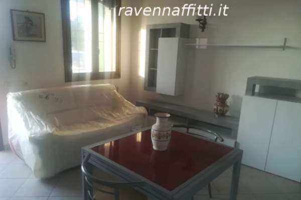 Foto IN VILLETTA CON GIARDINO GREGORIANA 510