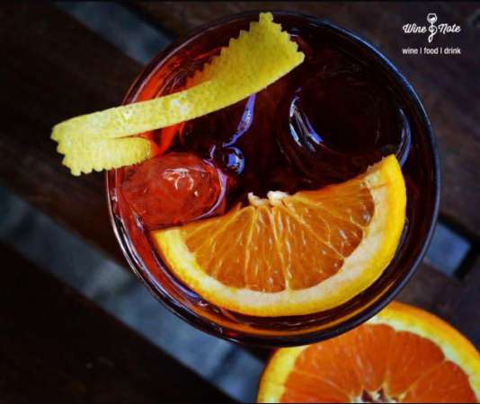 Foto Incantevole Vineria con cucina 'chiavi in mano'