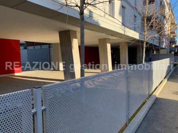 Foto INCREDIBLE 3 BEDROOM FURNISHED FLAT FOR RENT
