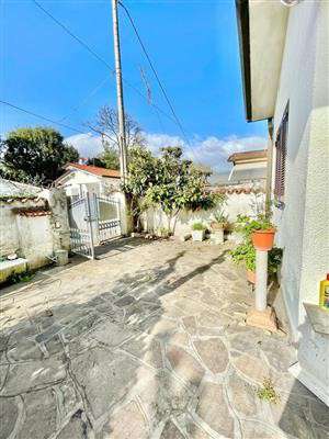 Foto Indipendente - Singola a Marina Di Pietrasanta, Pietrasanta