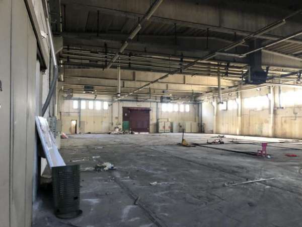 Foto Industriale/Artigianale in affitto a Modugno