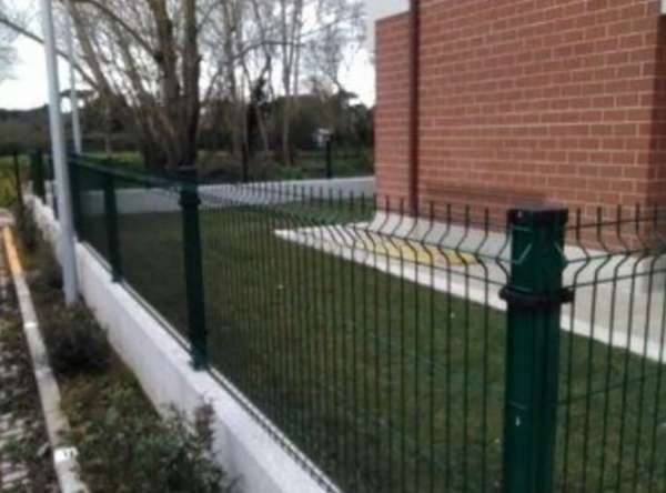 Foto INFERNETTO QUADRILOCALE ARREDATO CON GIARDINO PRIVATO