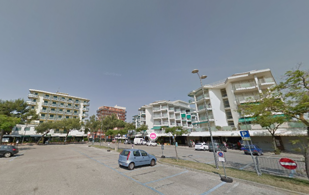 Foto JESOLO LIDO - SPLENDIDO BILOCALE DI 45 MQ IN PIAZZA TORINO