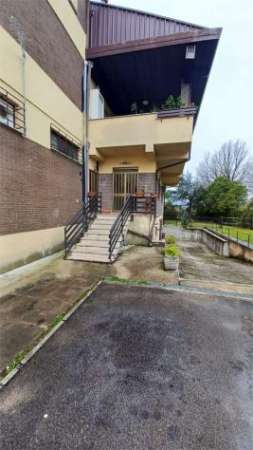 Foto L.945 - APPARTAMENTO USO UFFICIO- L.945