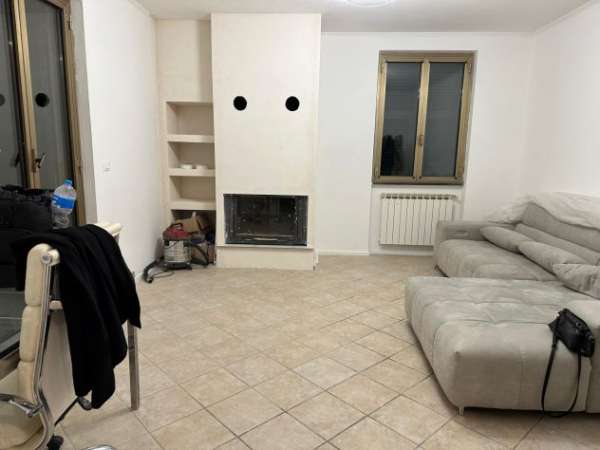 Foto La Chiappa Semindip 4 vani con terrazza