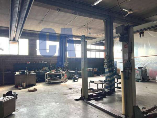 Foto Laboratorio in Affitto a Monza