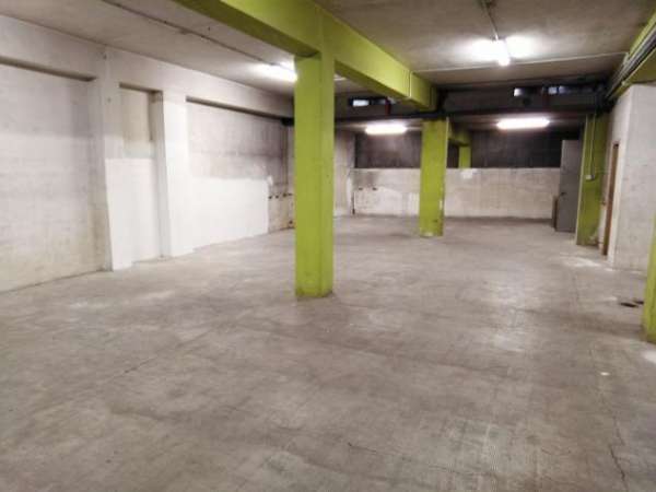 Foto Laboratorio in affitto a Torino