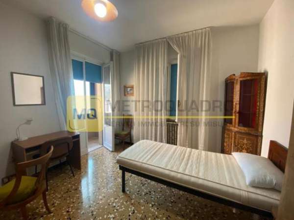 Foto Lecco, Zona Turati, ampie camere in affitto perfette per studenti