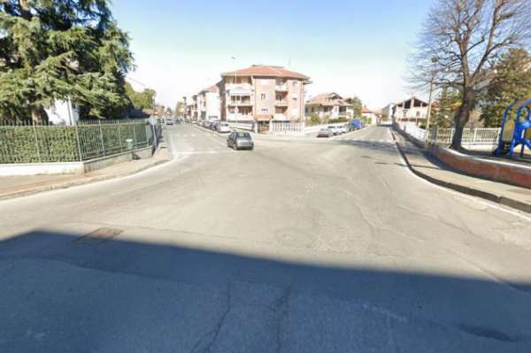 Foto LEINI: SEMI INDIPENDENTE CON GIARDINO E GARAGE INCLUSO