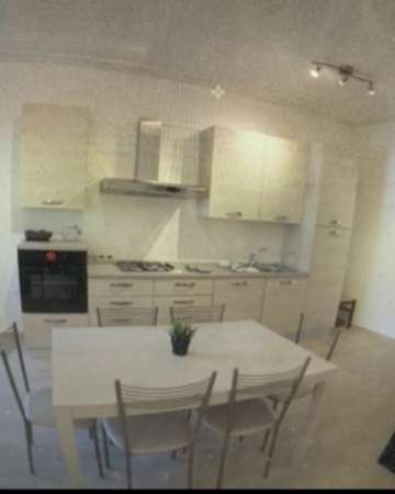 Foto Libera da febbraio stanza in centro per studenti