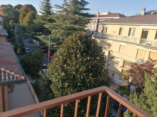 Foto LIBERO APPARTAMENTO IN AFFITTO